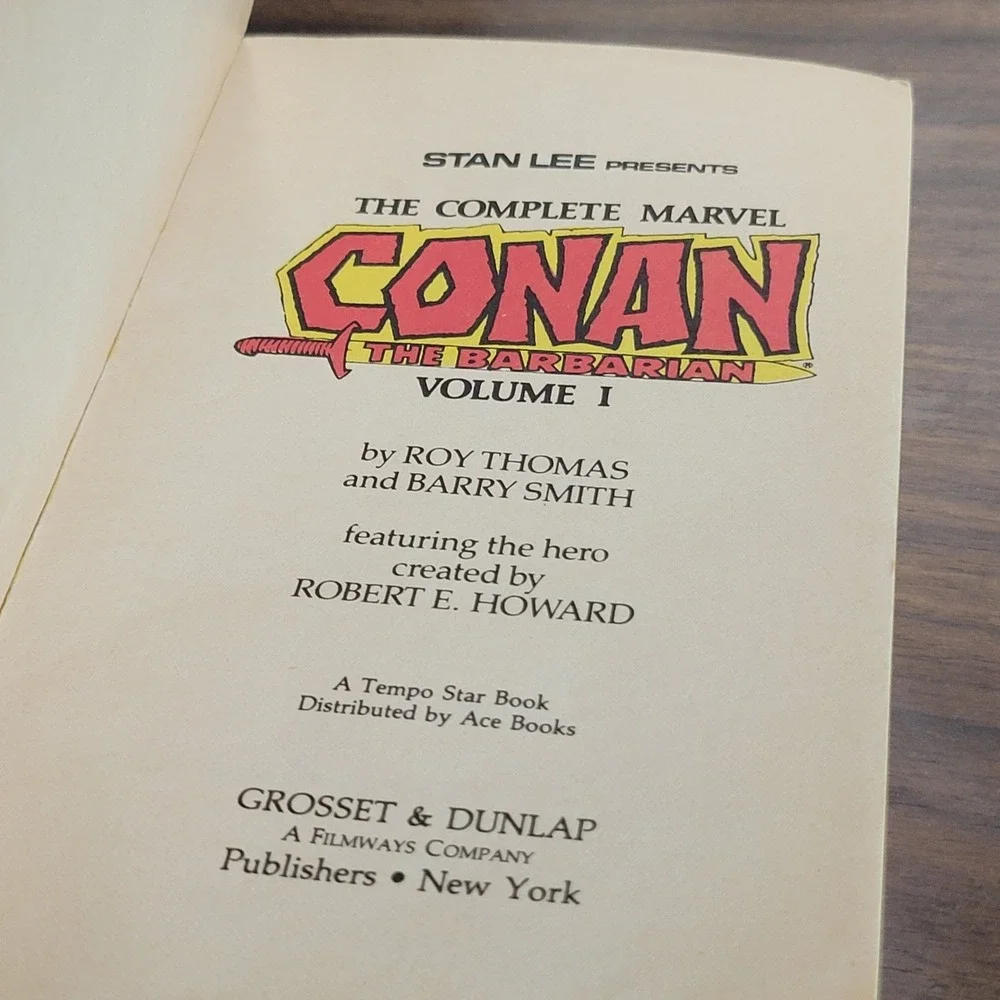 STAN LEE‎ presents CONAN The Barbarian vol 1 Pocket Book COMIC 1978 PB